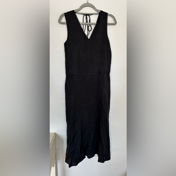 EVERLANE The V-neck midi dress NWT flowy with pockets xxs (runs big) - Picture 4 of 6